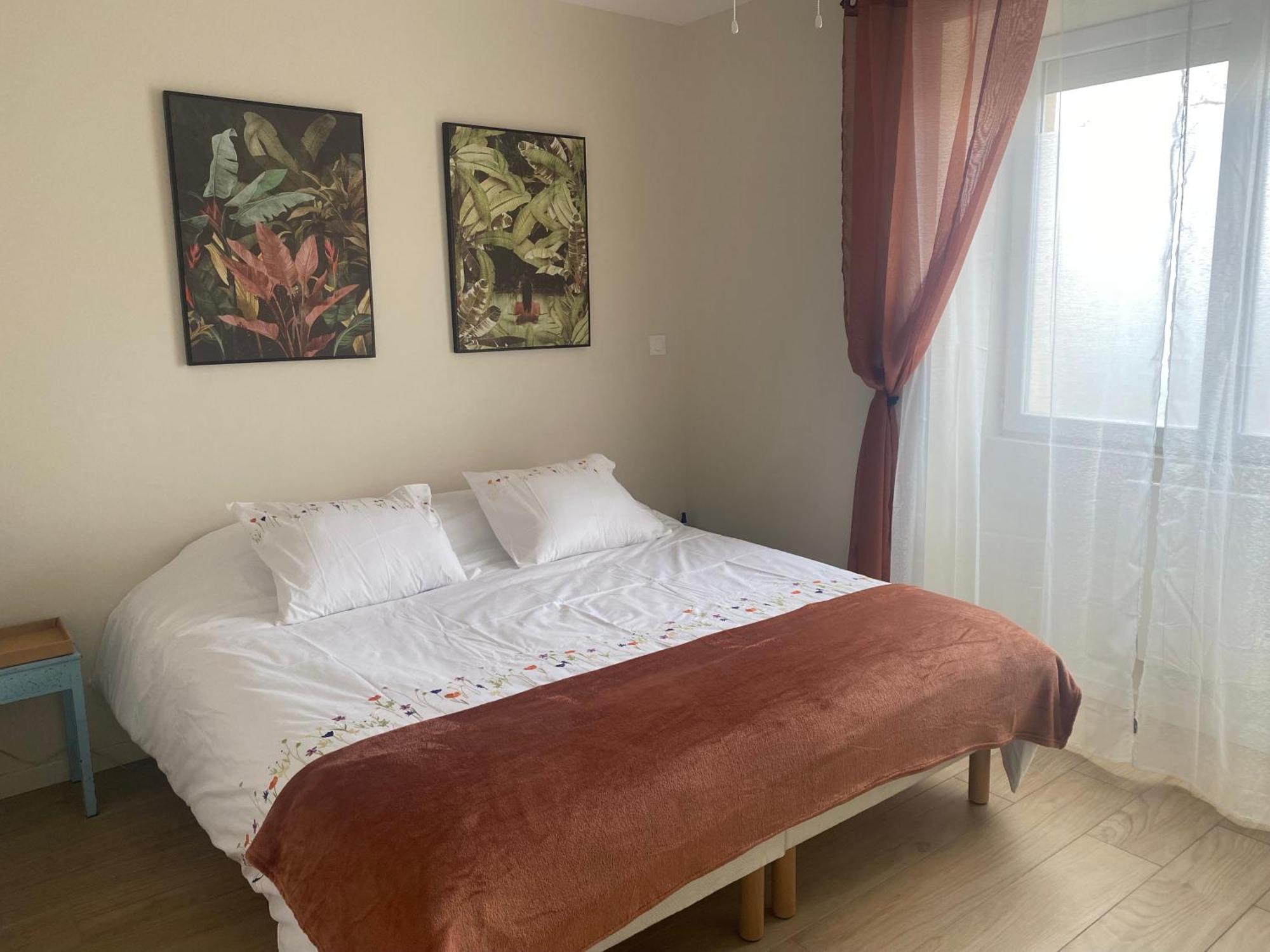 Appartement T2 Spacieux Et Equipe Мион Экстерьер фото